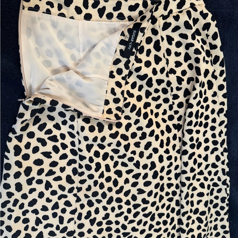 Leopard Print Skirt - Picture 2 of 4